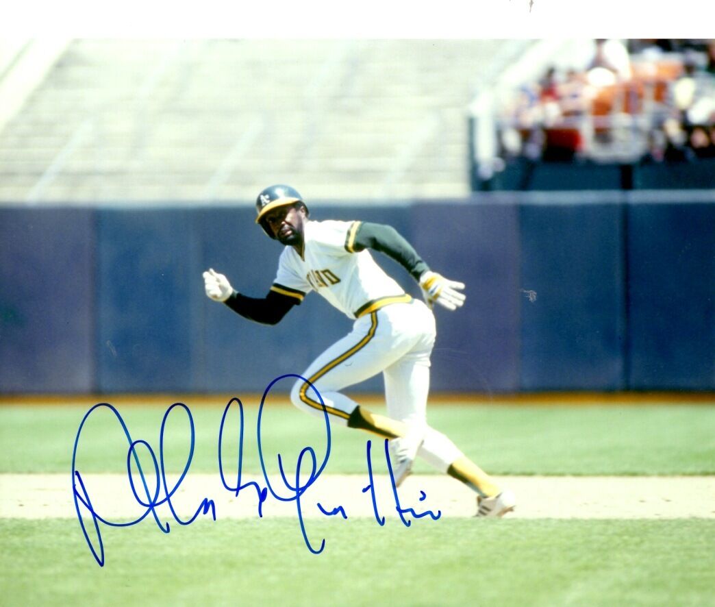 Signed 8x10 ALFREDO GRIFFIN Oakland A's Photo Poster painting - COA