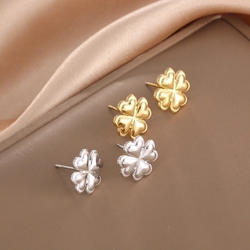 1 Pair Casual Minimalist Sunflower Heart Shape Butterfly Stainless Steel 18K Gold Plated Ear Studs