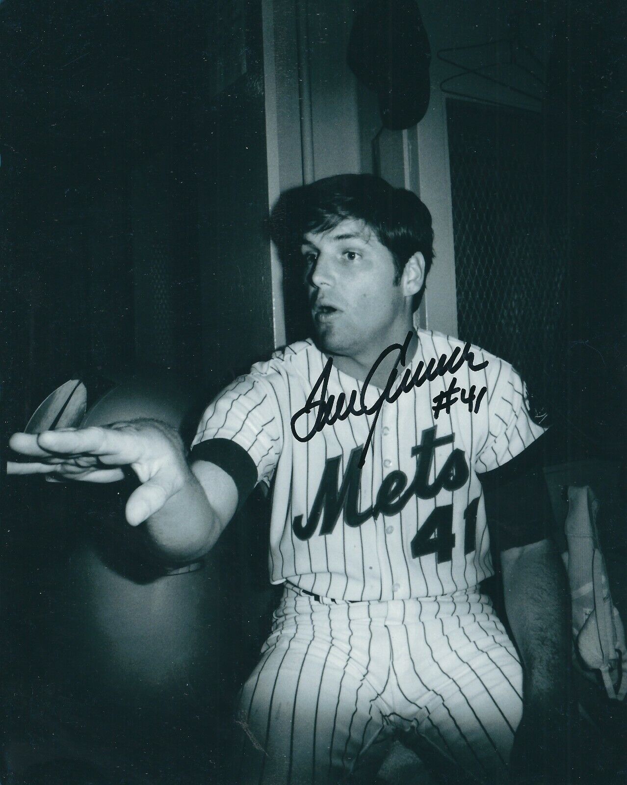 Autographed 8x10 TOM SEAVER New York Mets Photo Poster painting - COA