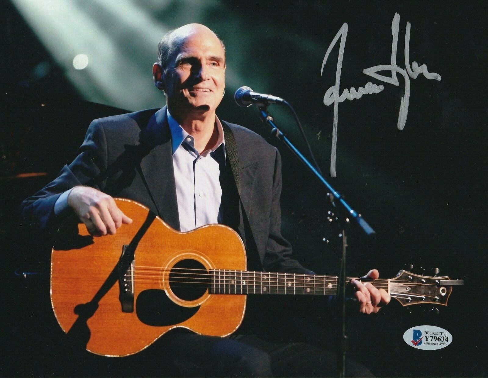 JAMES TAYLOR Signed 8x10 Photo Poster painting with Beckett COA