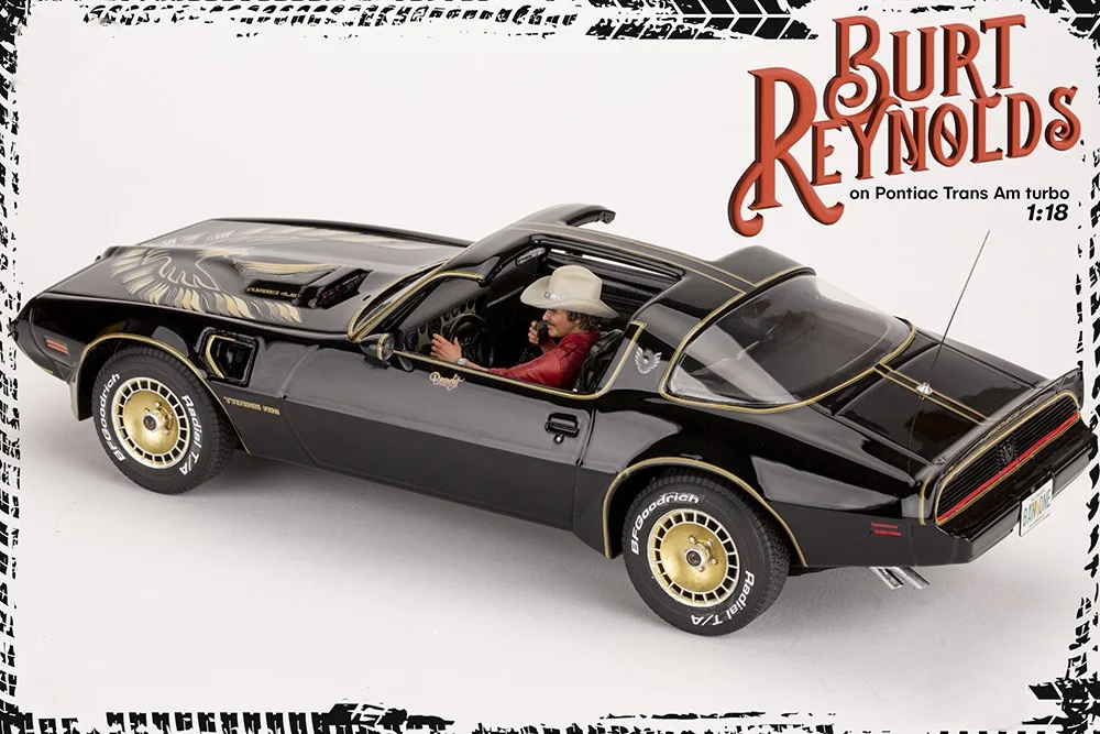 Burt Reynolds on Pontiac Firebird Trans Am 1980 - FREE SHIPPING