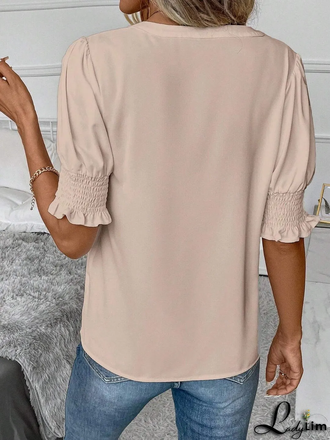 Stylish and Elegant Blouse