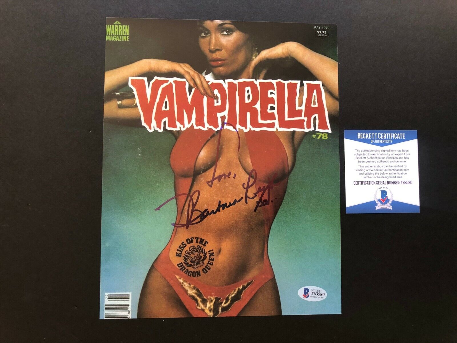 Barbara Leigh Hot! signed autographed Vampirella sexy 8x10 Photo Poster painting Beckett BAS coa