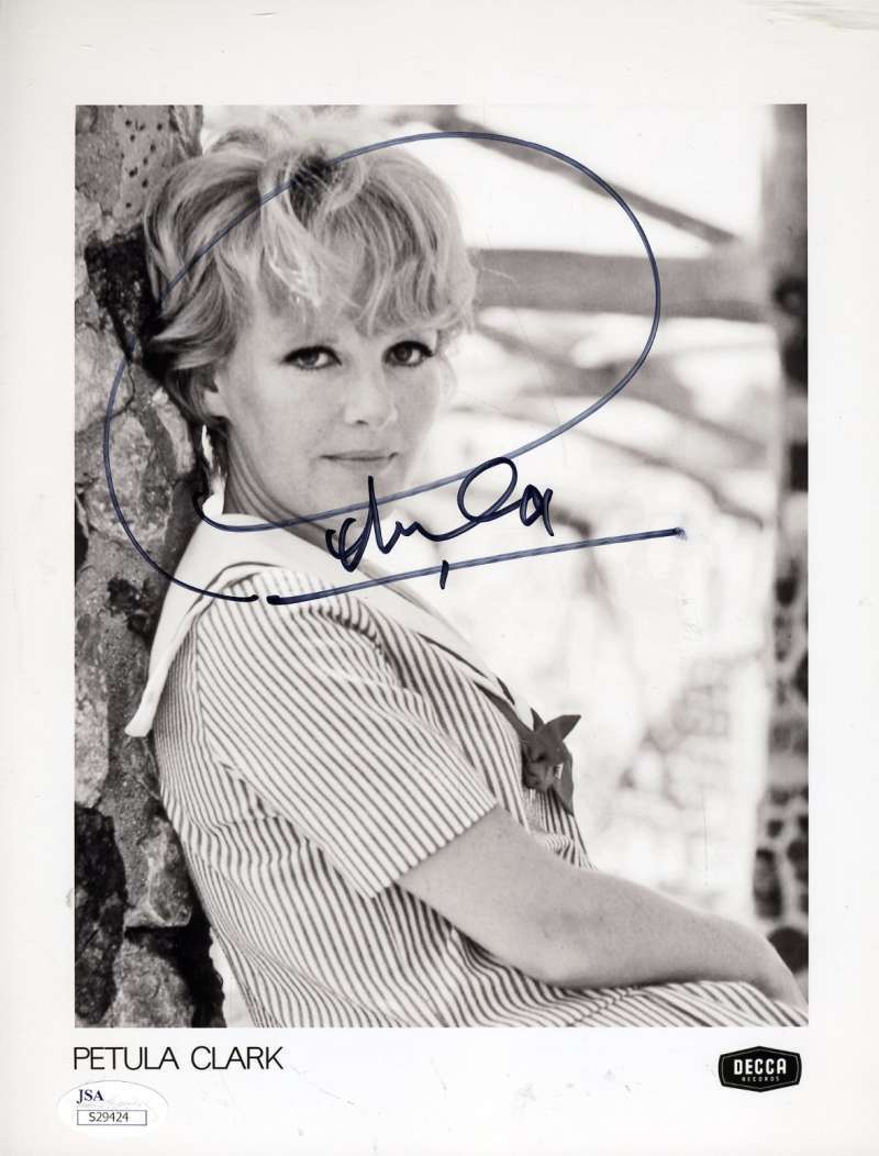 Petula Clark Jsa Coa Hand Signed 8x10 Photo Poster painting Authentic Autograph