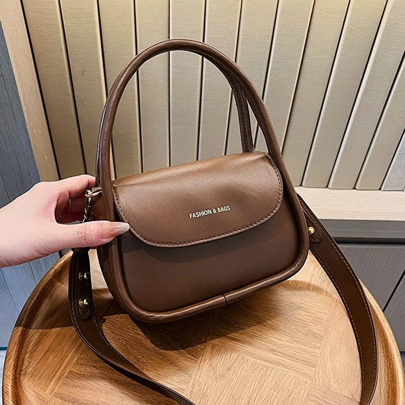 Danccia GRANDE CLARE CROSSBODY BAG