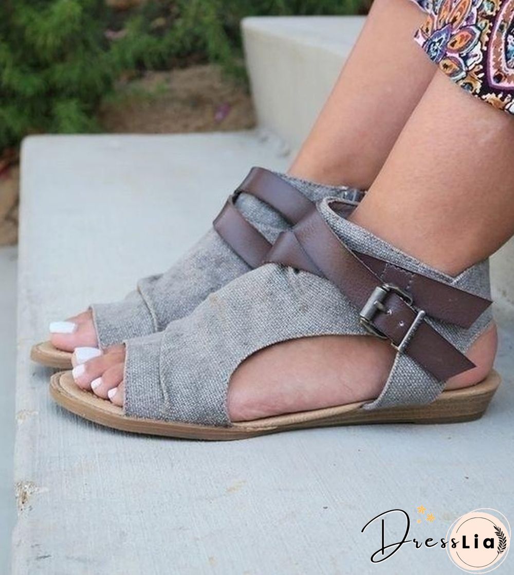 Summer Women Fashion Flat Sandals Girls Retro Roman Buckle Sandals Plus Size