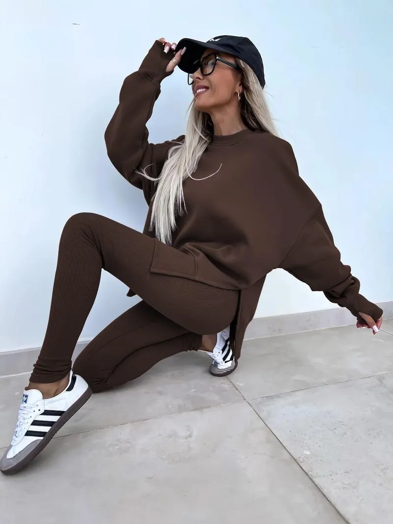 Oversize Two-Piece Set Women's Split Hem Sweatshirt & Skinny Pants, Casual Fashion Cozy Round Neck Long Sleeve Pullover Women's Clothing for Fall & Basic Winter Suits Womenswear Gamis