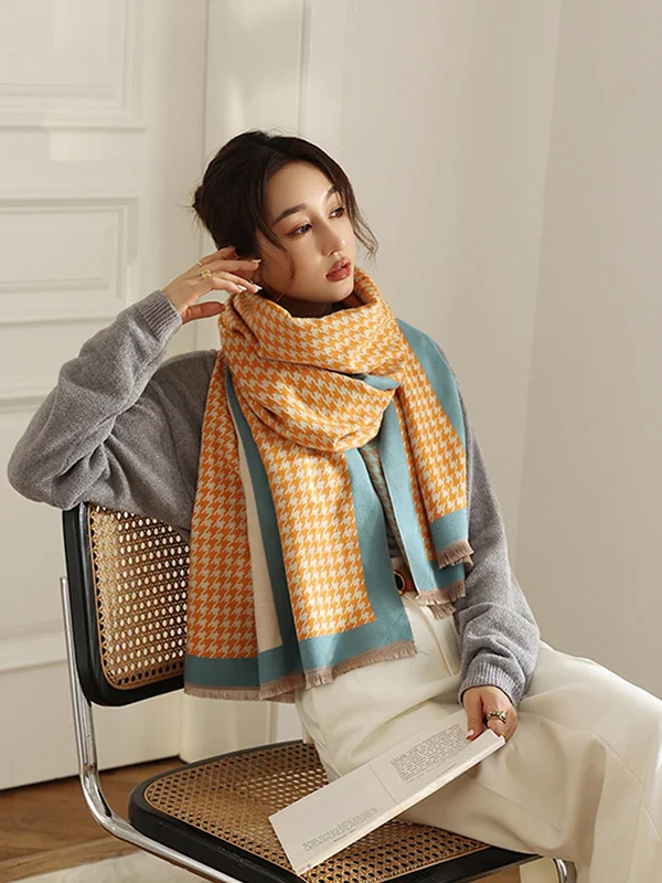 Retro Versatile Plaid Casual Scarf - yankia