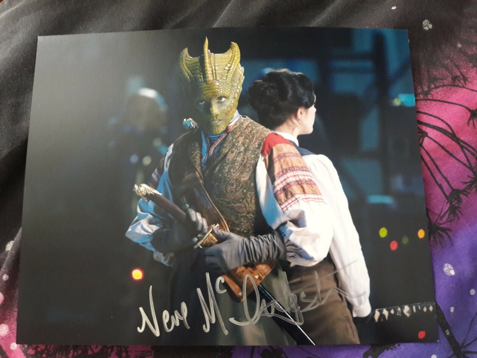 Doctor Who Autograph - Neve McIntosh signed Dr Who Photo Poster painting