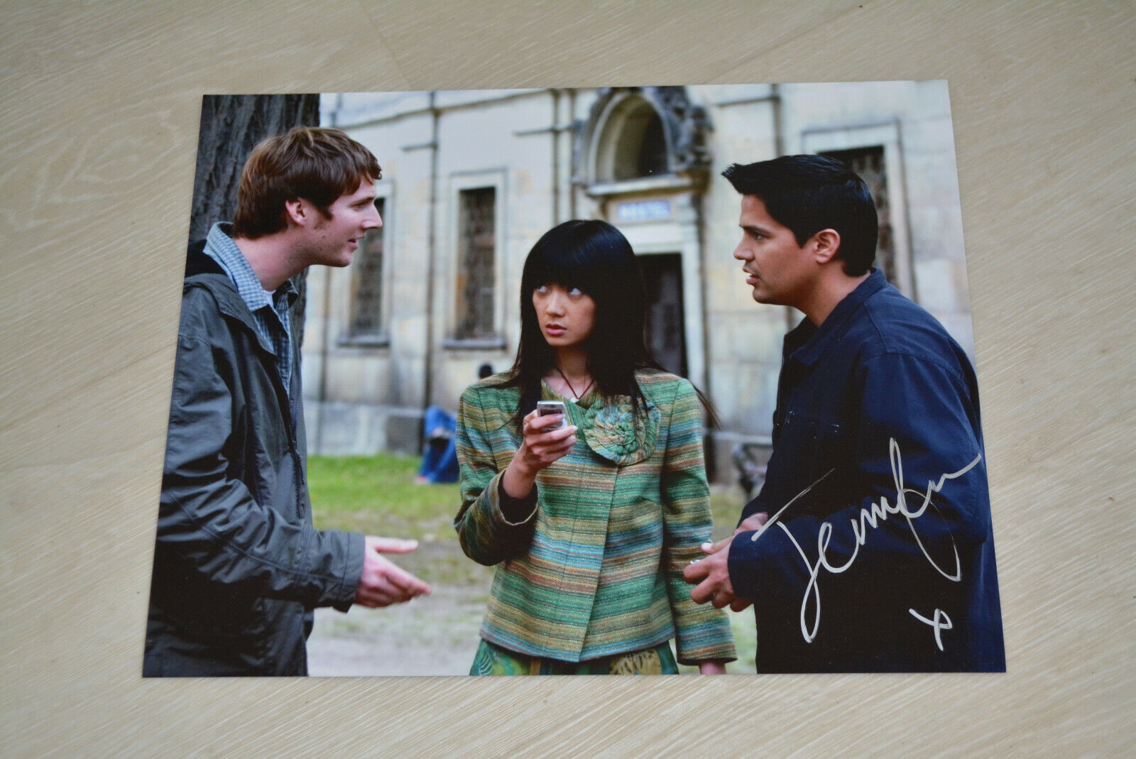 JENNIFER LIM signed autograph In Person 8x10 20x25 cm HOSTEL