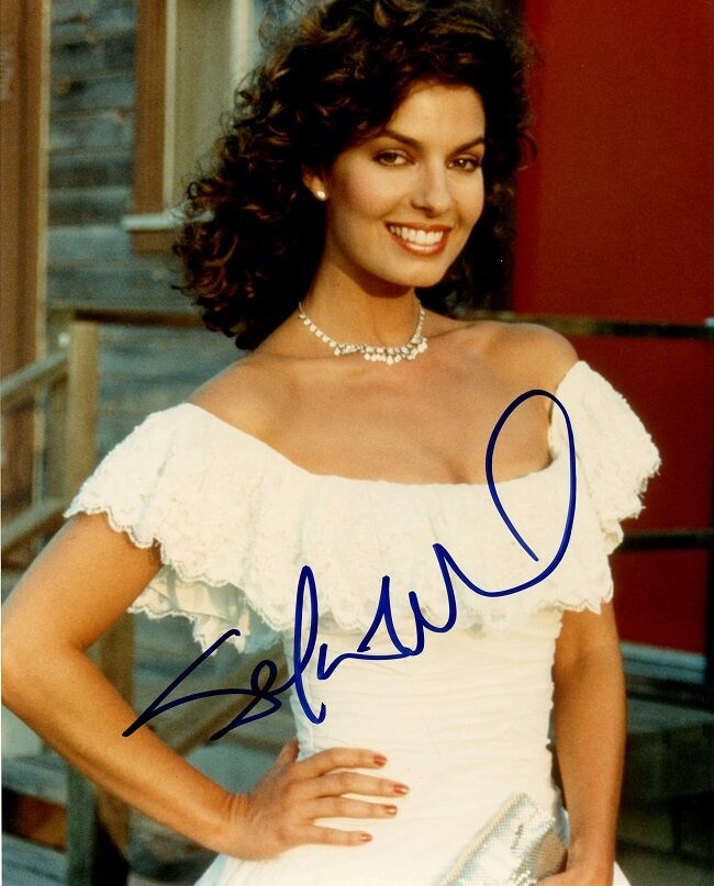 Amazing SELA WARD Signed Photo Poster painting - HOUSE