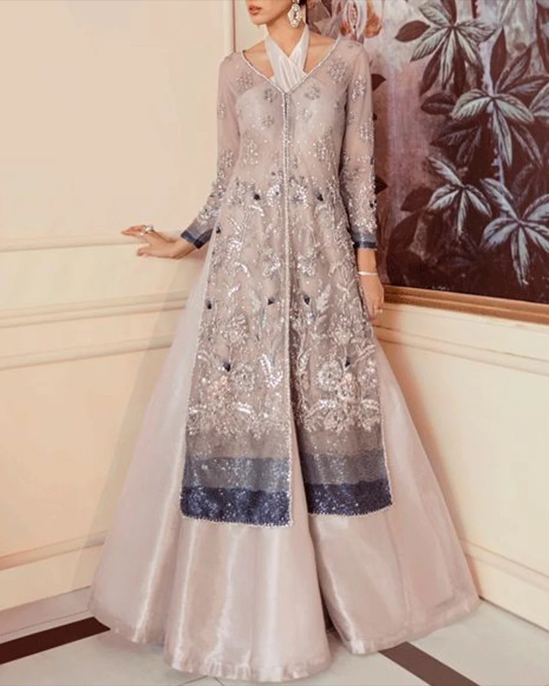 Women' V Neck Mesh Embroidery Dress