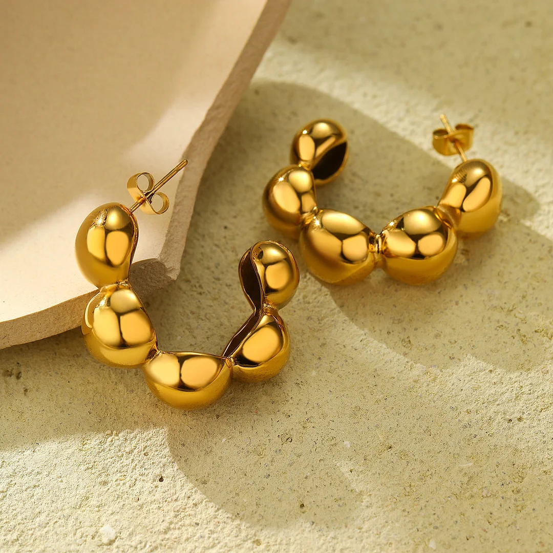 Simple Personality Round Bead C-Shaped Titanium Steel Earrings