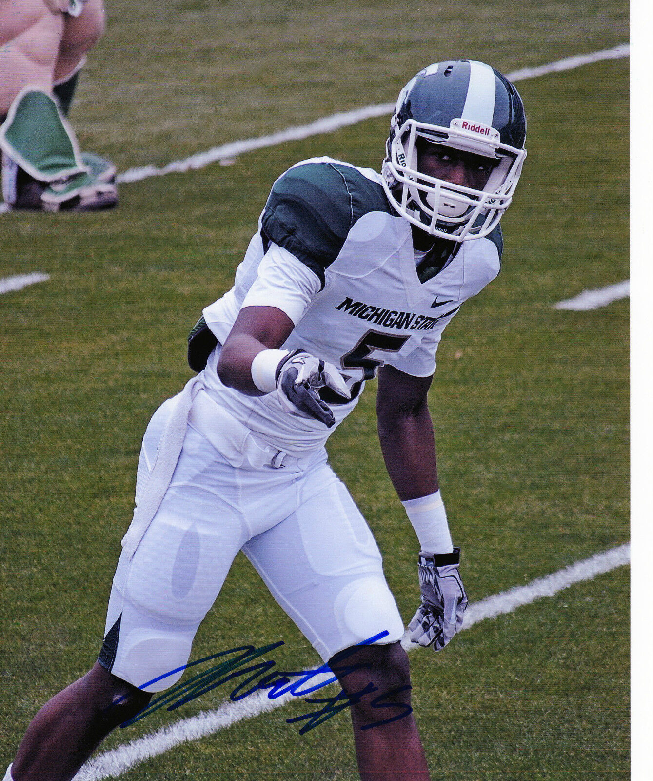 Deanthony Arnett auto signed football Photo Poster painting Michigan State Spartans 2012 WR