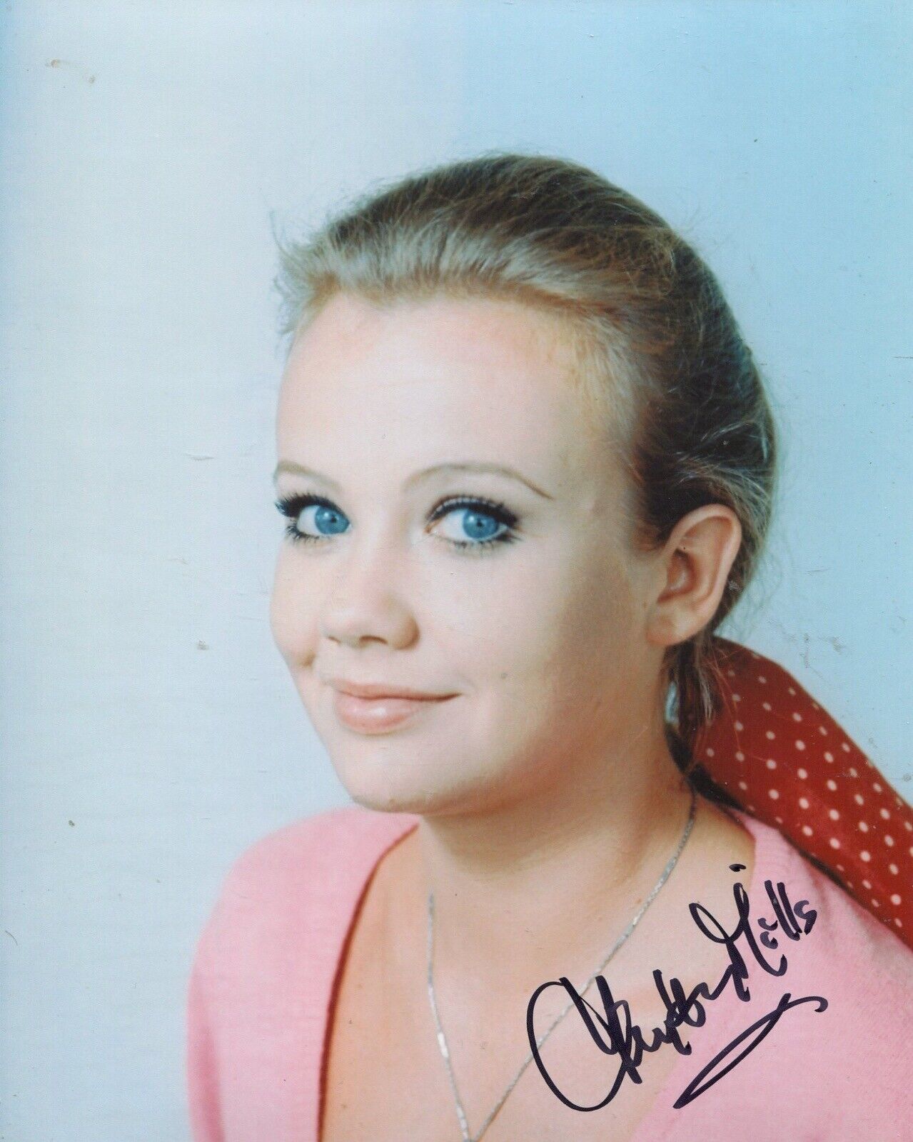 Actress HAYLEY MILLS signed 8x10 Photo Poster painting - In Person signing Ref23