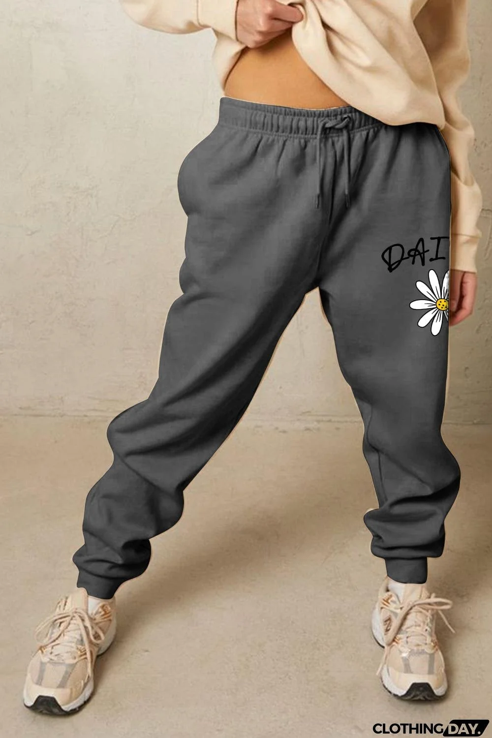 Simply Love Simply Love Full Size Drawstring DAISY Graphic Long Sweatpants