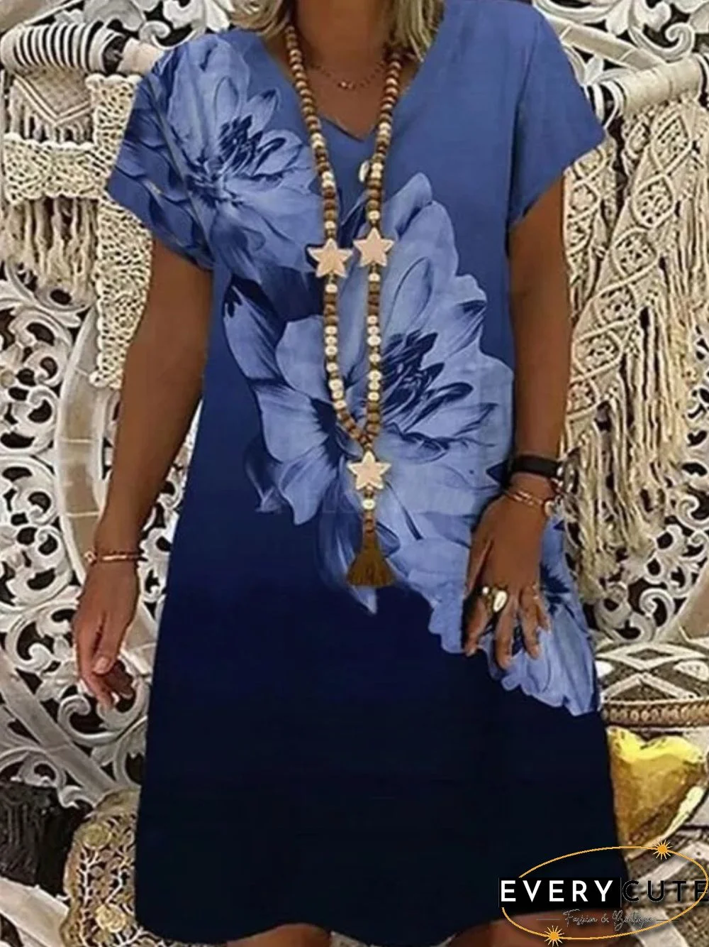 Casual Short Sleeve V neck Plus Size Printed Dress