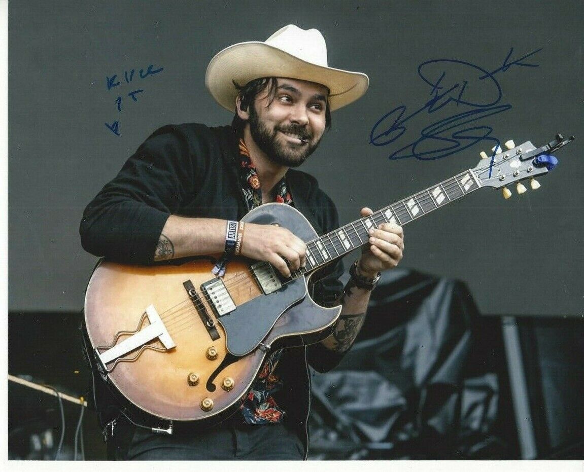 Shakey Graves Autographed 8x10 Dearly DepartedC462