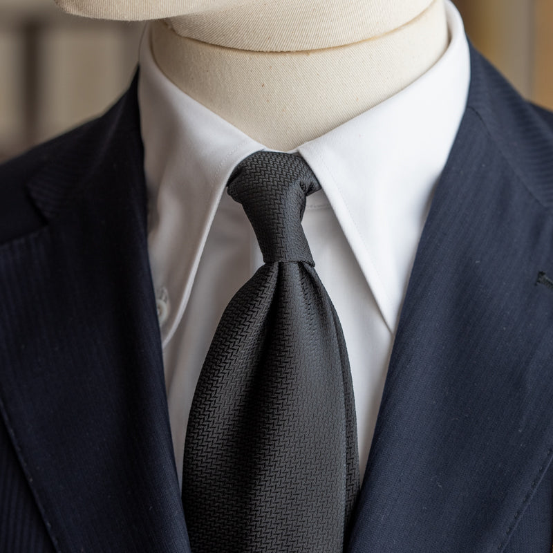 DANRRIO Business Suit Tie DANRRIO.COM DANRRIO