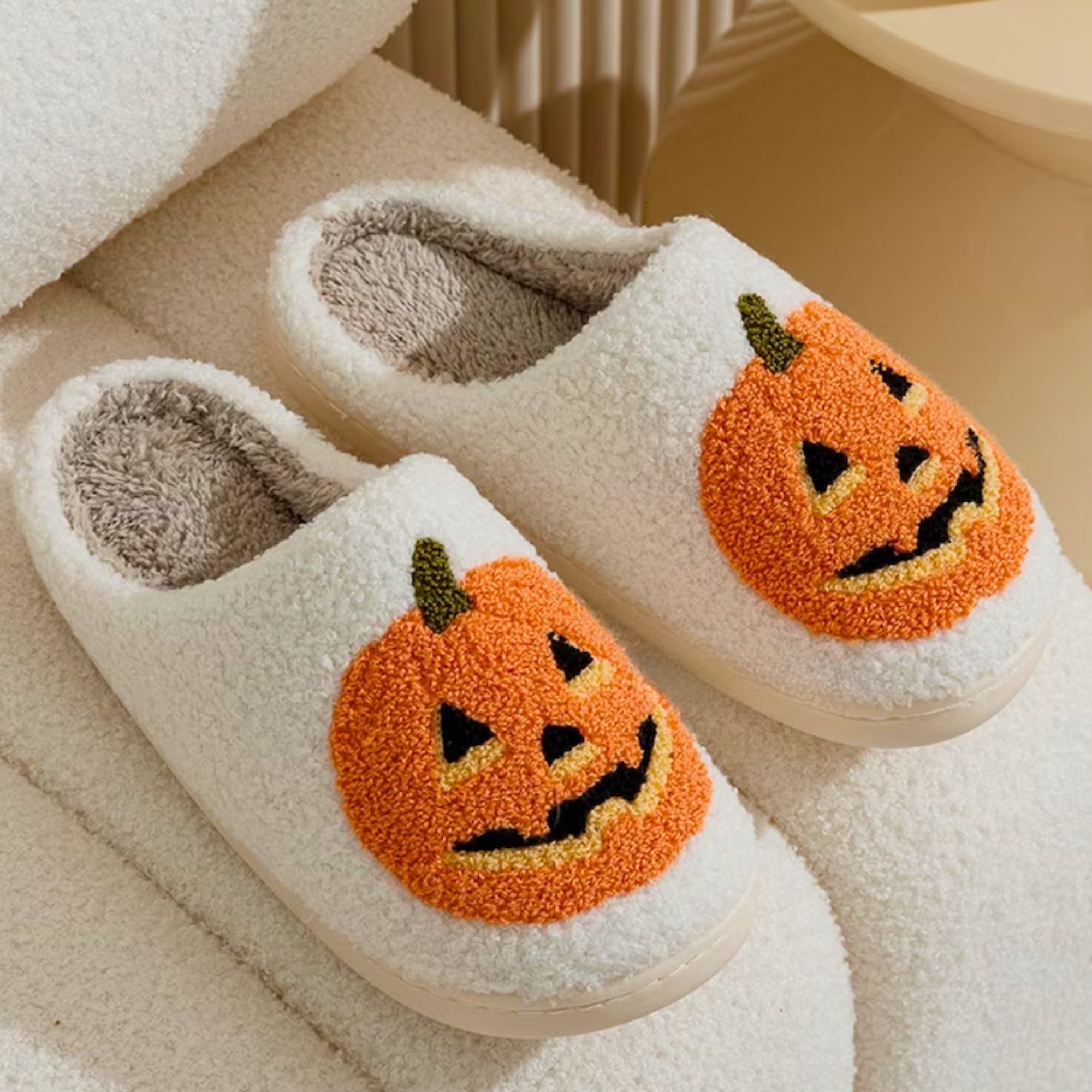 halloween-pumpkin-slipper-fluffy-for-mature-women-older-ladies-over