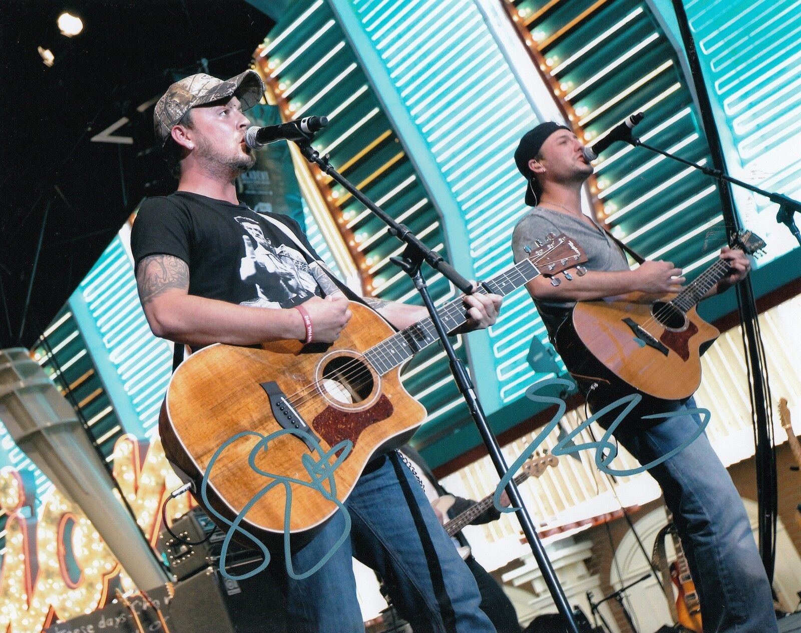 LOVE AND THEFT signed (COUNTRY MUSIC) STEPEHEN LILES & ERIC GUNDERSON 8X10 COA A