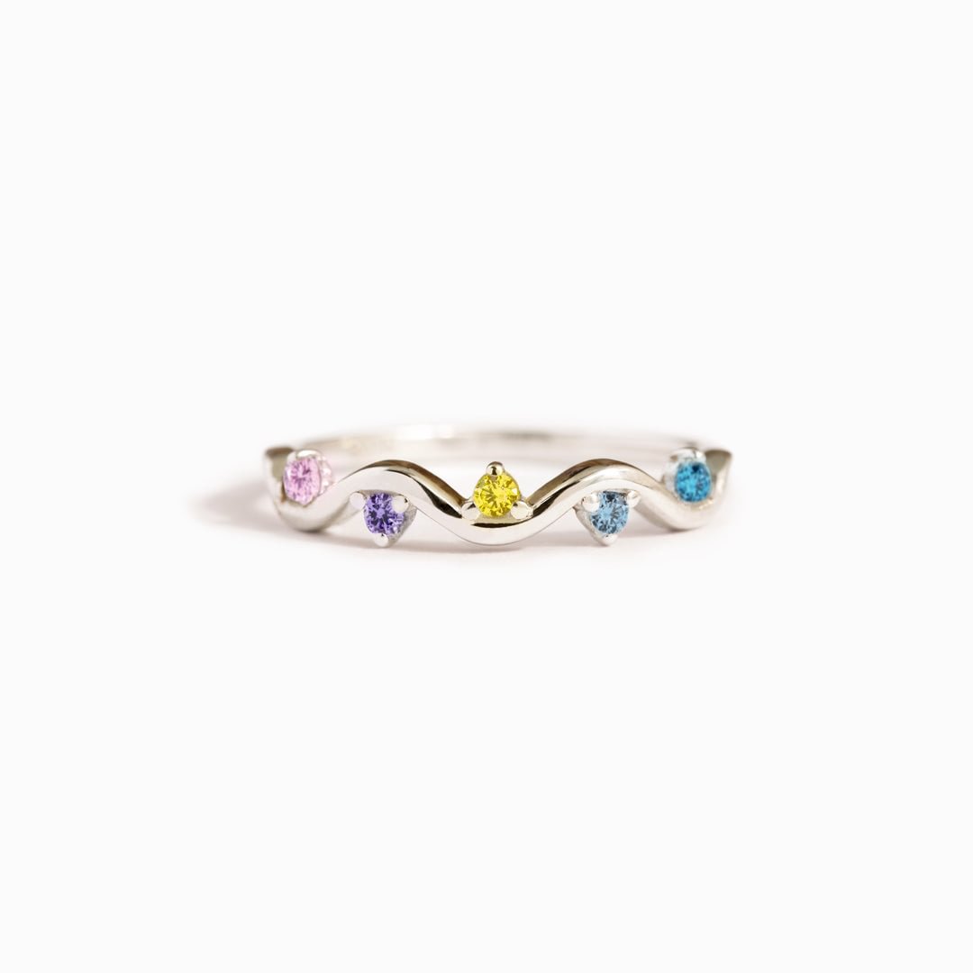Personalized Wavy Ring With 1-6 Birthstones