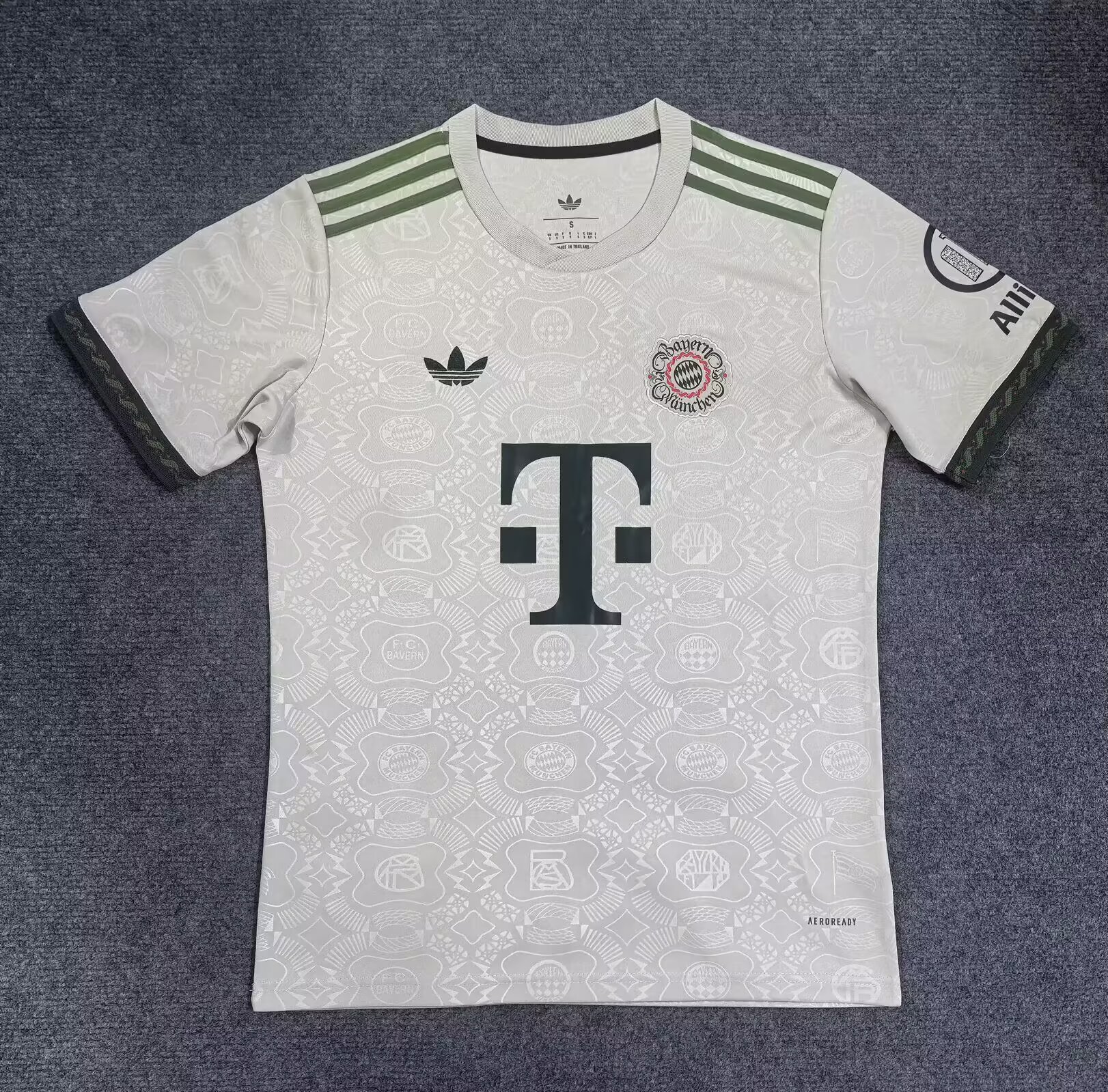 25/26 Bayern Munich Special Edition Football Shirt Thai Quality