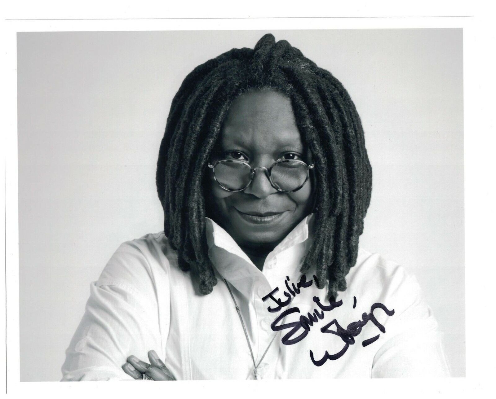 Whoopi Goldberg Signed Autographed 8 x 10 Photo Poster painting Comedian Actress B