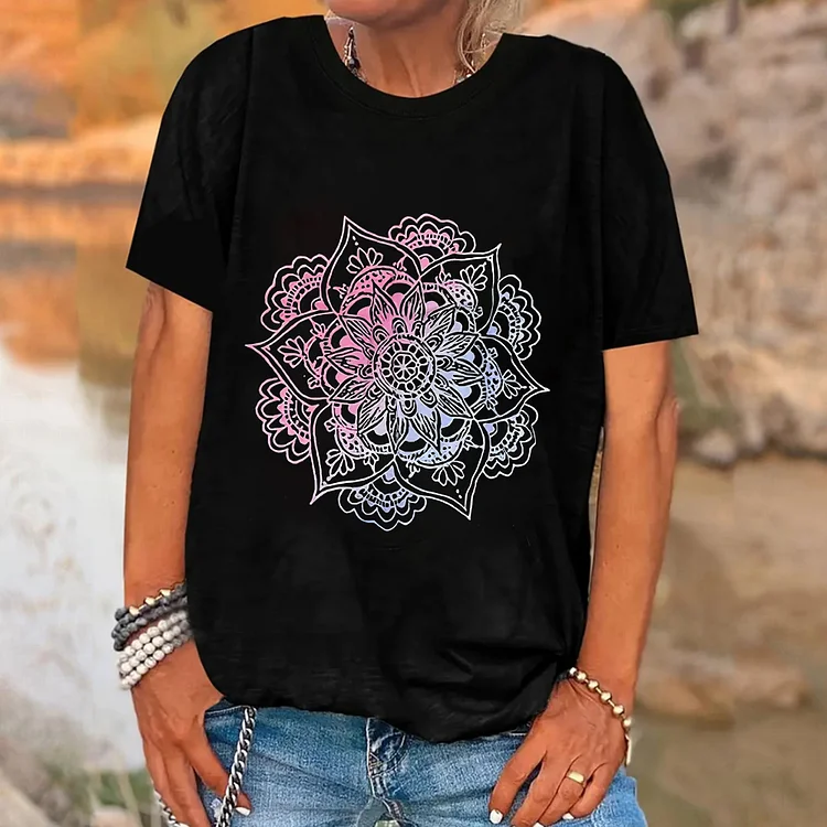 Lotus Flower Printed Crew Neck Women's T-shirt socialshop