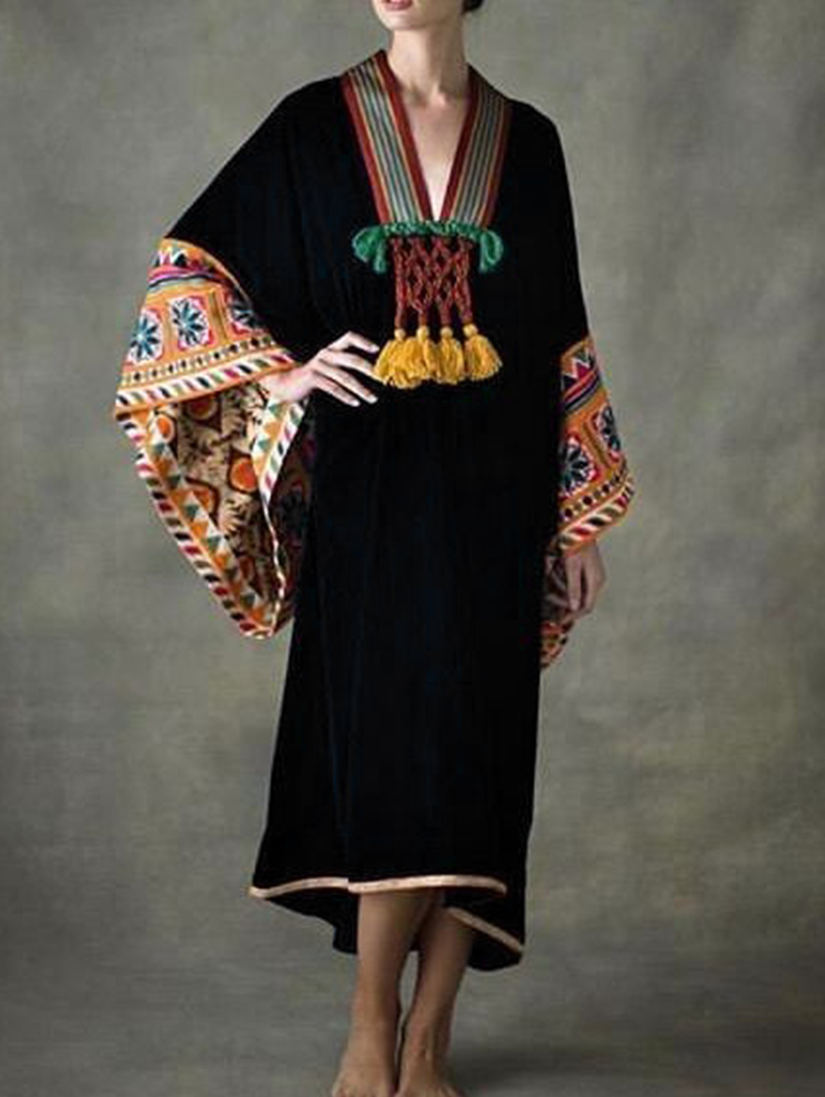 Retro Deep V Neck Ethnic Fringed Long Sleeve Midi Dress - Ladylim