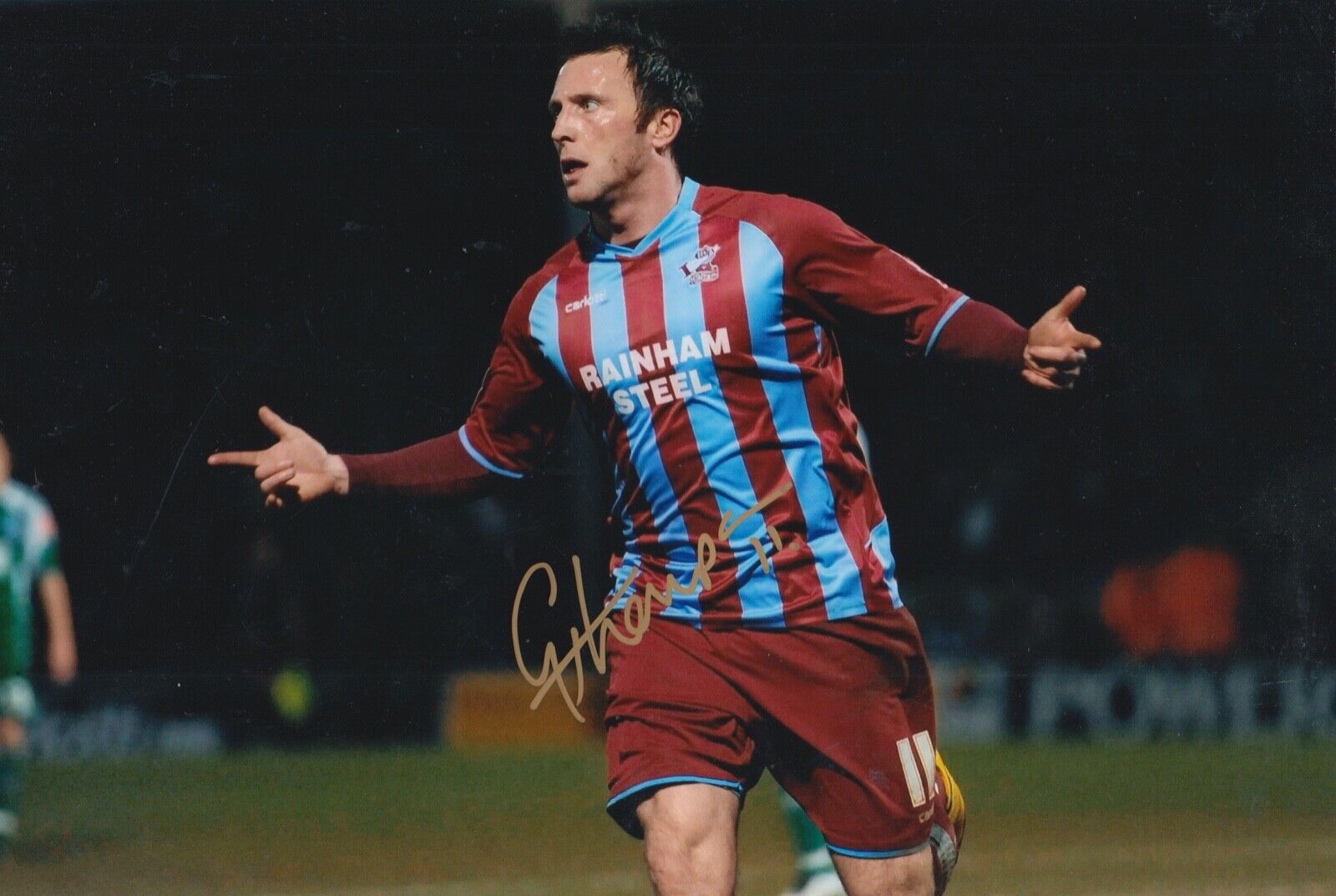 Garry Thompson Hand Signed 12x8 Photo Poster painting - Scunthorpe United Football Autograph.