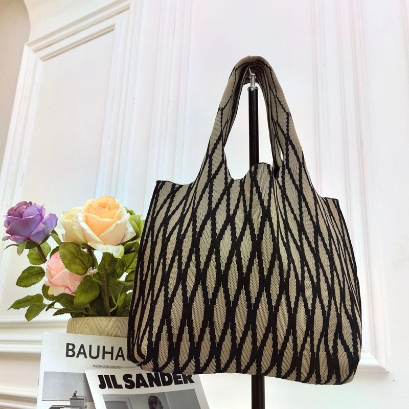 Women’s Large Polyester Letter Color Block Streetwear Square Open Shoulder Bag