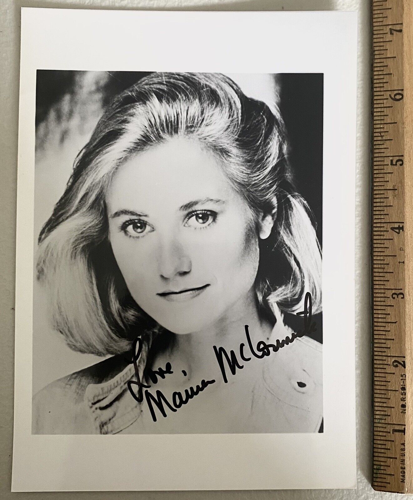 MAUREEN McCORMICK Signed 5X7 Photo Poster painting THE BRADY BUNCH ...