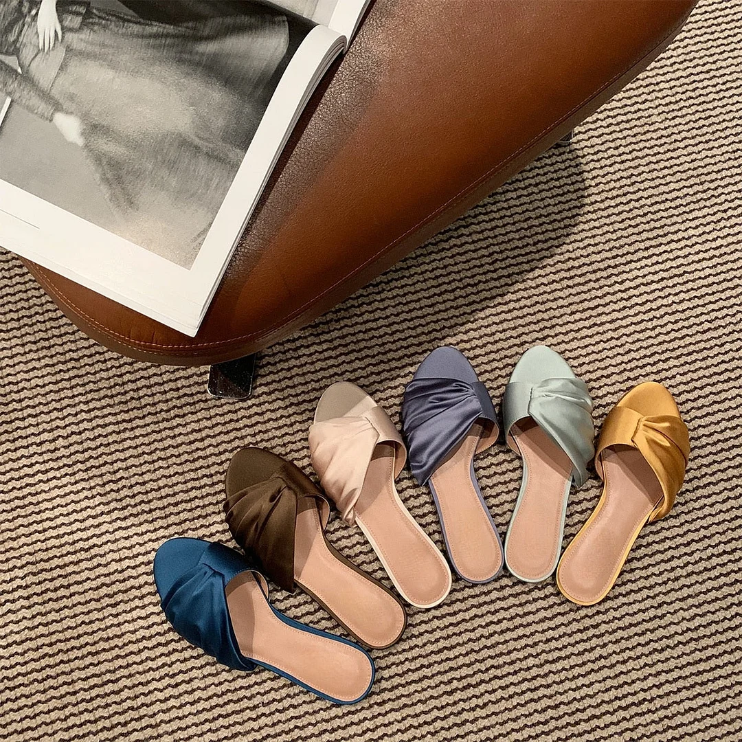 2021 Summer round Head Silk Pleated Outer Wear Flat Women's Slippers