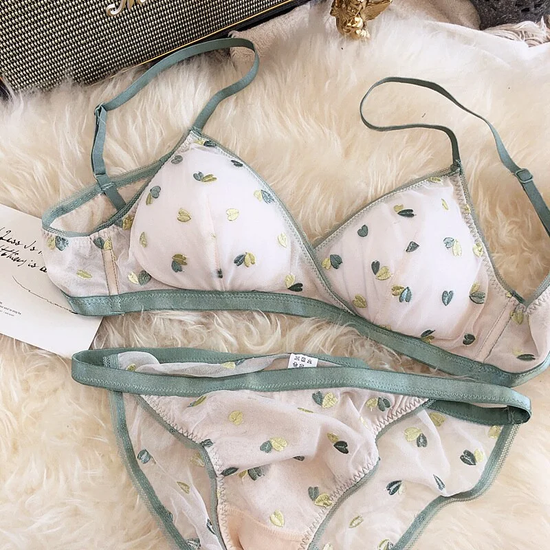Love embroidery mesh see-through sexy bra set big size sweet underwear adjusted strap women lingerie panty set home wear