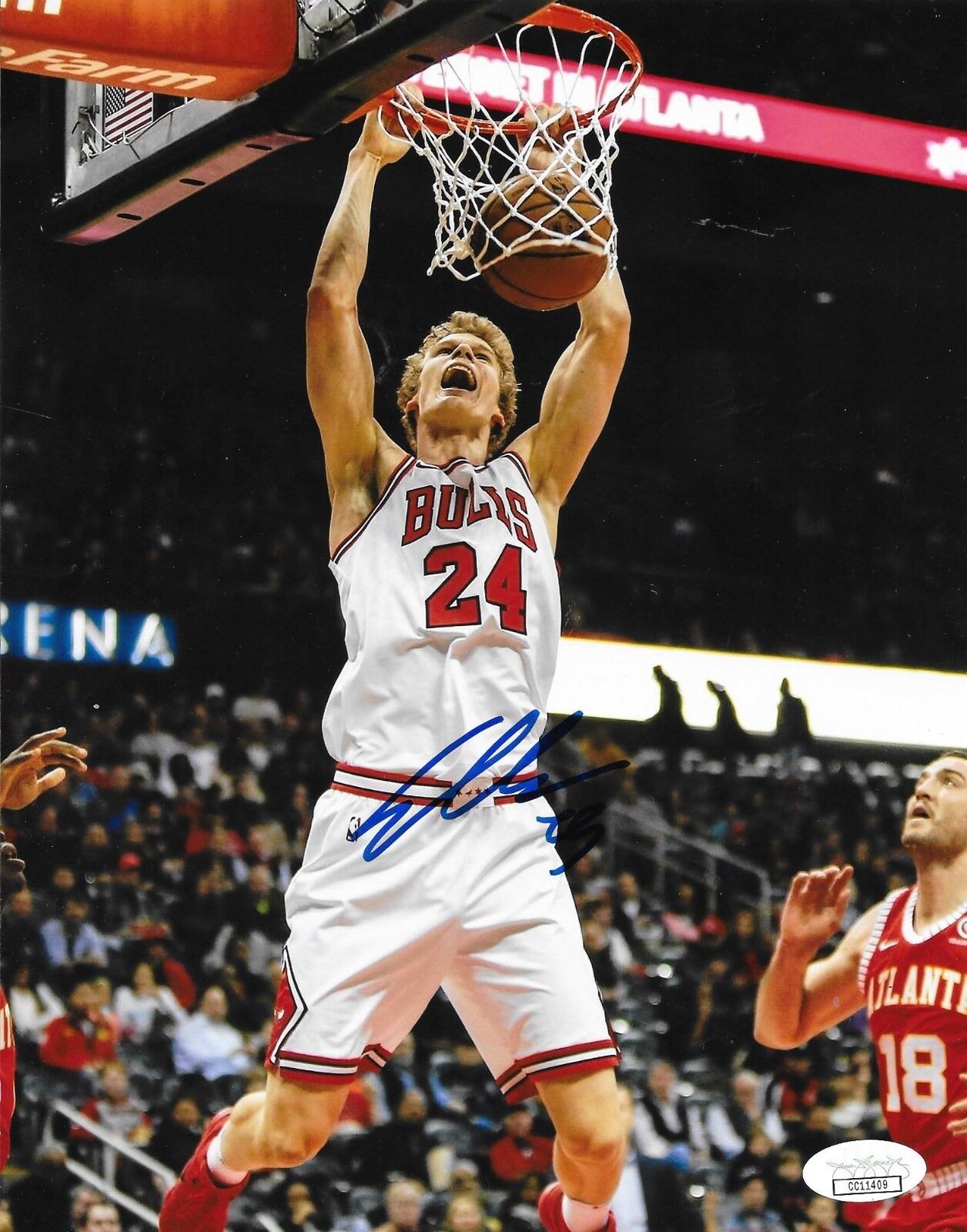 Lauri Markkanen signed Chicago Bulls 8x10 Photo Poster painting autographed JSA 7