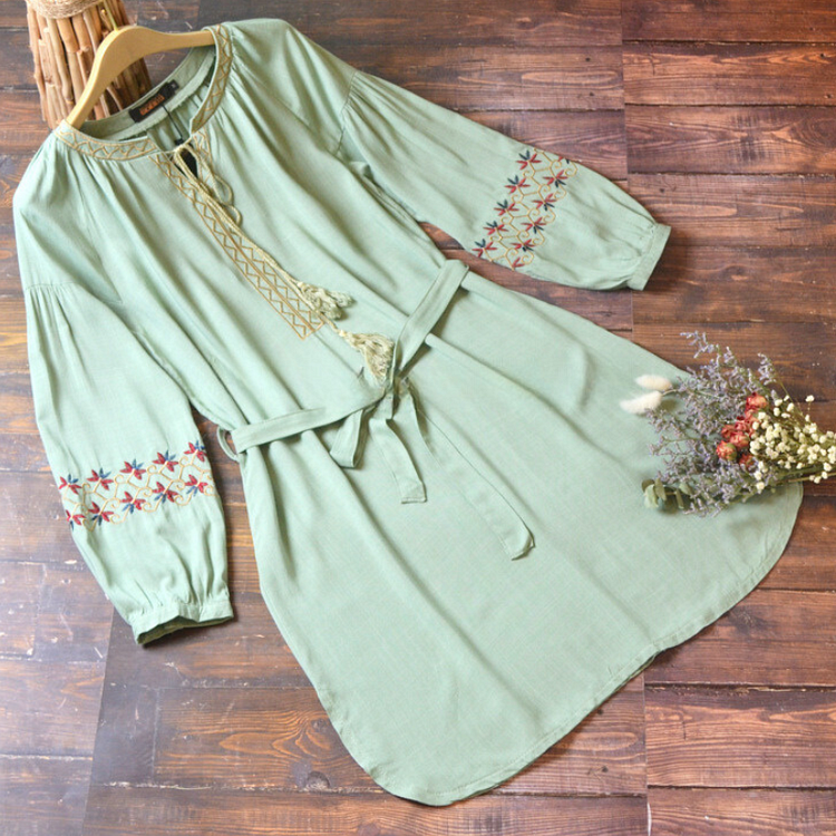Women's Boho Dress V-Neck Embroidery Floral Bohemian Mini Dress Cotton Linen Tribal Dress