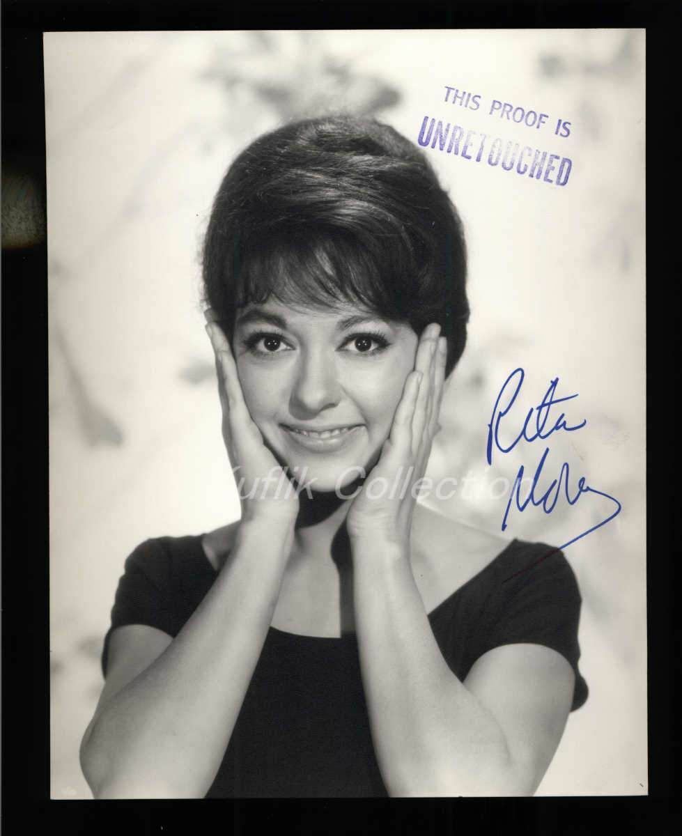 Rita Moreno - Signed Vintage Celebrity Autograph Photo Poster painting - West Side Story