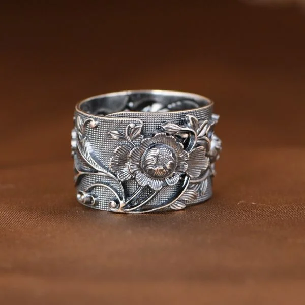 Sterling Silver Vintage Peony Flower Cameo Ring