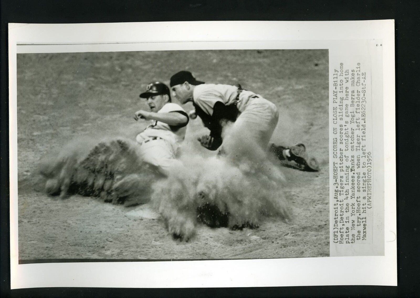 Yogi Berra & Billy Hoeft 1956 Press Photo Poster painting New York Yankees Detroit Tigers