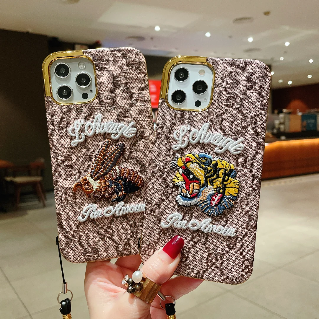 Top Quality Fashion Tiger Bee Embroidery for iPhone 12, 11, XR, 8Plus, SE2, 12pro, 7, 11Pro--[GUCCLV]