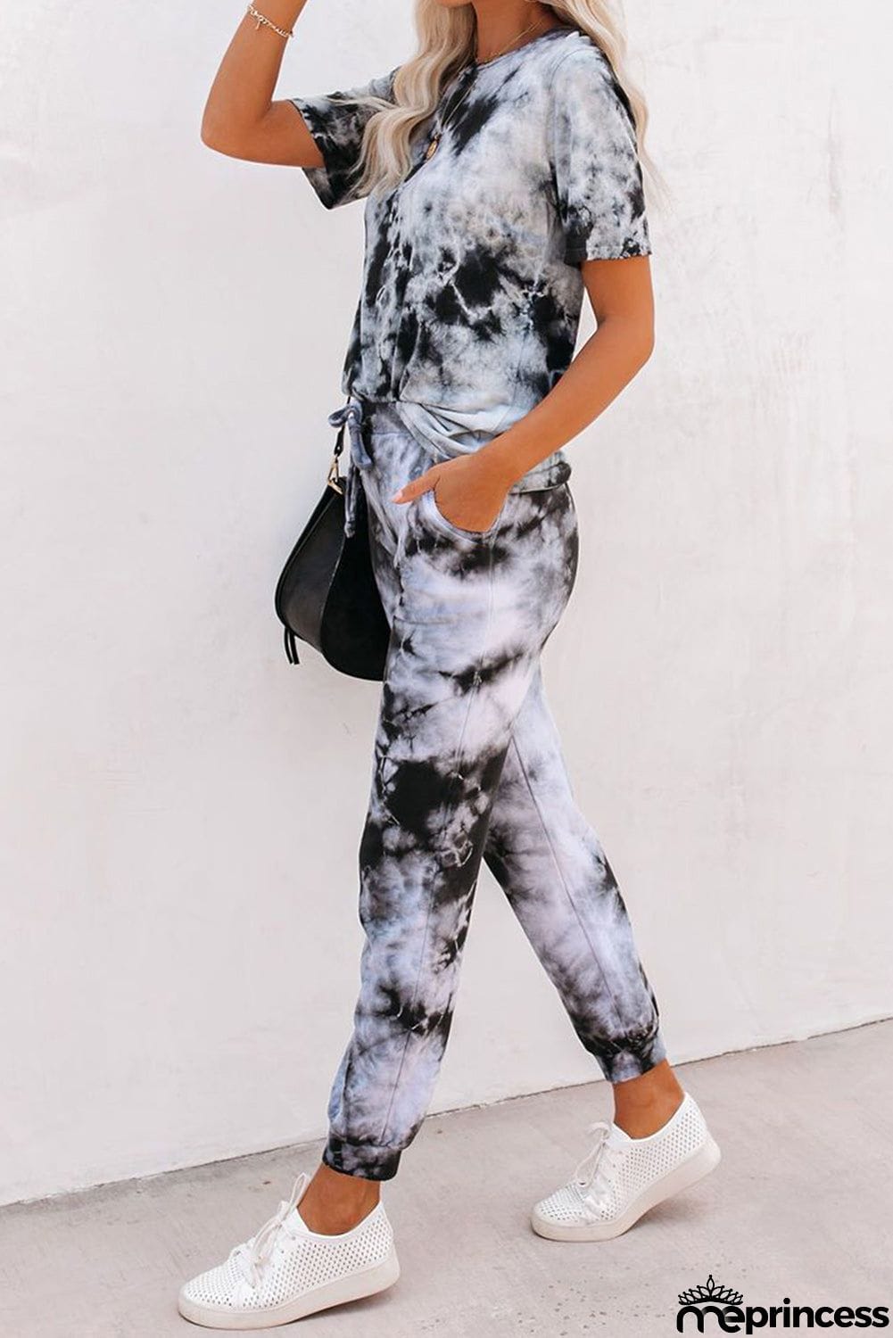 Tie-dye Tee and Sweatpants Sports Wear