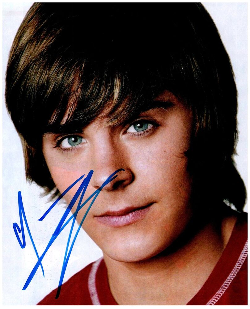 ZAC EFRON Signed Autographed 