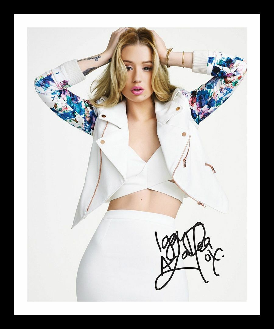 Iggy Azalea Autograph Signed & Framed Photo Poster painting 1