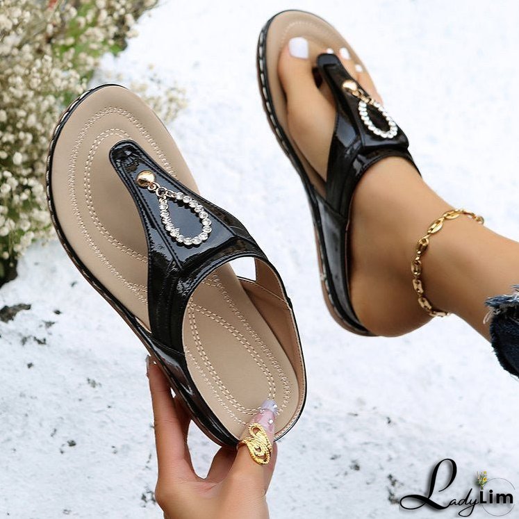 Modern and stylish sandal
