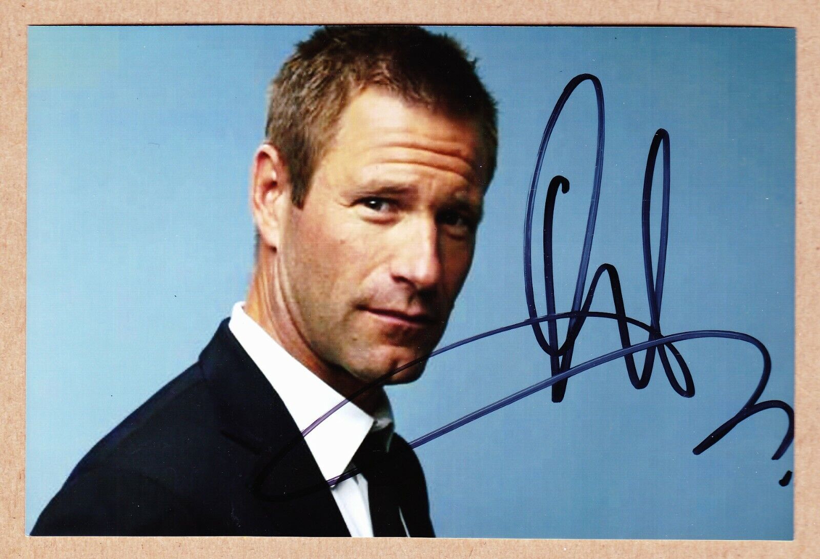 Aaron Eckhart signed4x6 inch color Photo Poster painting #1-Midway,The Dark Knight,Battle for LA