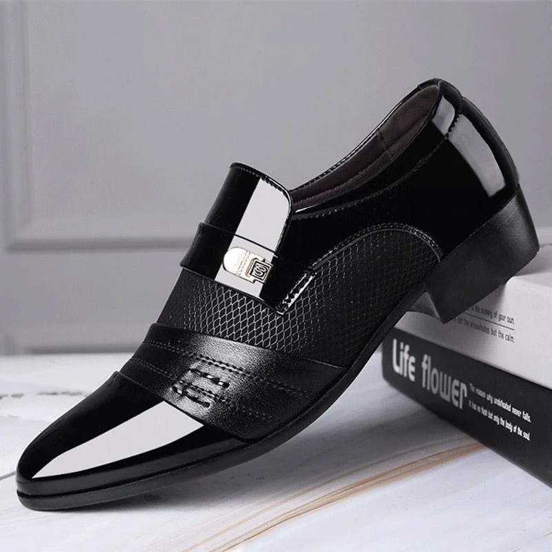 Slip on Men Dress Shoes Men Oxfords Fashion Business Dress Men Shoes 2020 New Classic Leather Men'S Suits Shoes Man Shoes