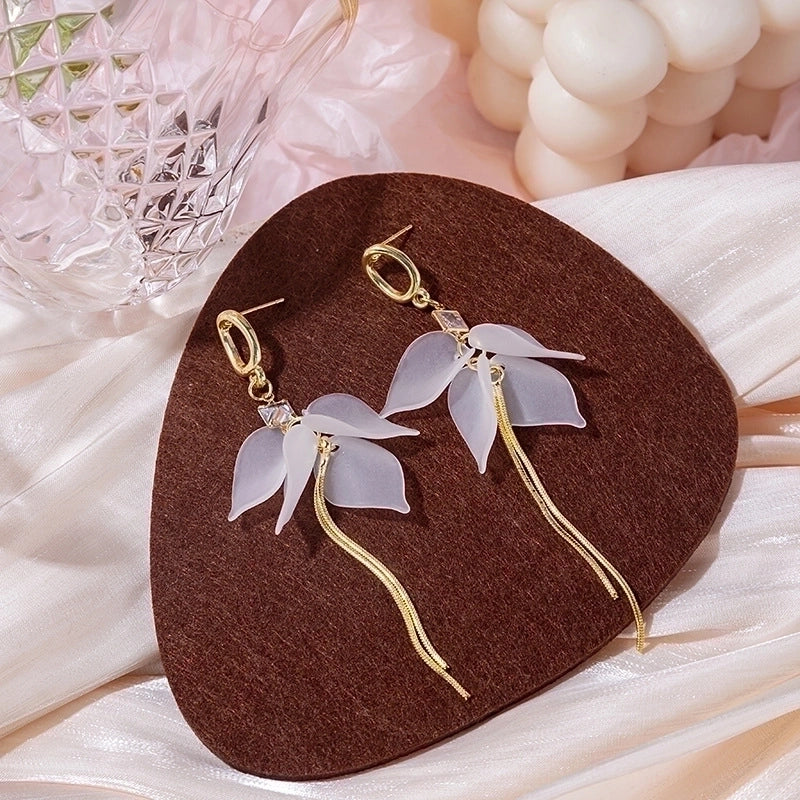 1 Pair Fashion Flower Alloy Plating Artificial Pearls Women’s Drop Earrings