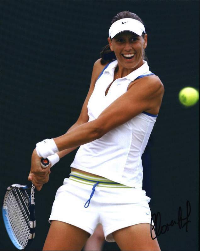 Clarisa Fernandez signed tennis 8x10 Photo Poster painting W/Certificate Autographed (A0002)