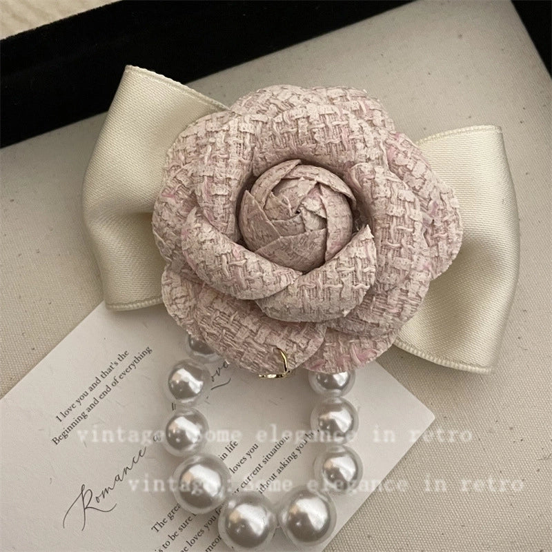Elegant Pin Flower Imitation Pearl Plating Women’s Brooches